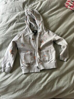 💙🍁 Roots Zip-Up Hoodie – Light Blue Abstract Print – Size 3T 🍁💙